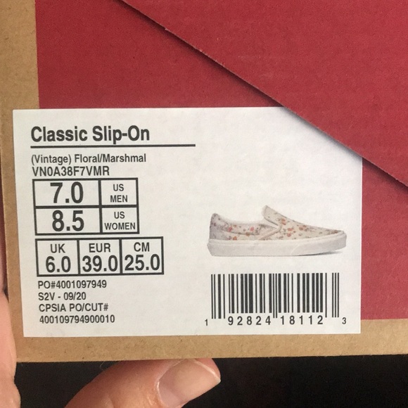 Women’s slip on Vans - Picture 3 of 3